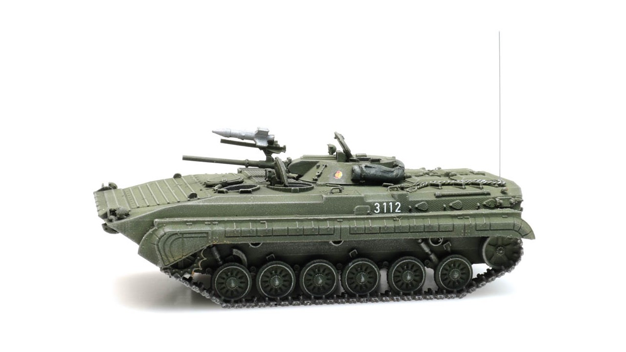 DDR BMP1 NVA grün