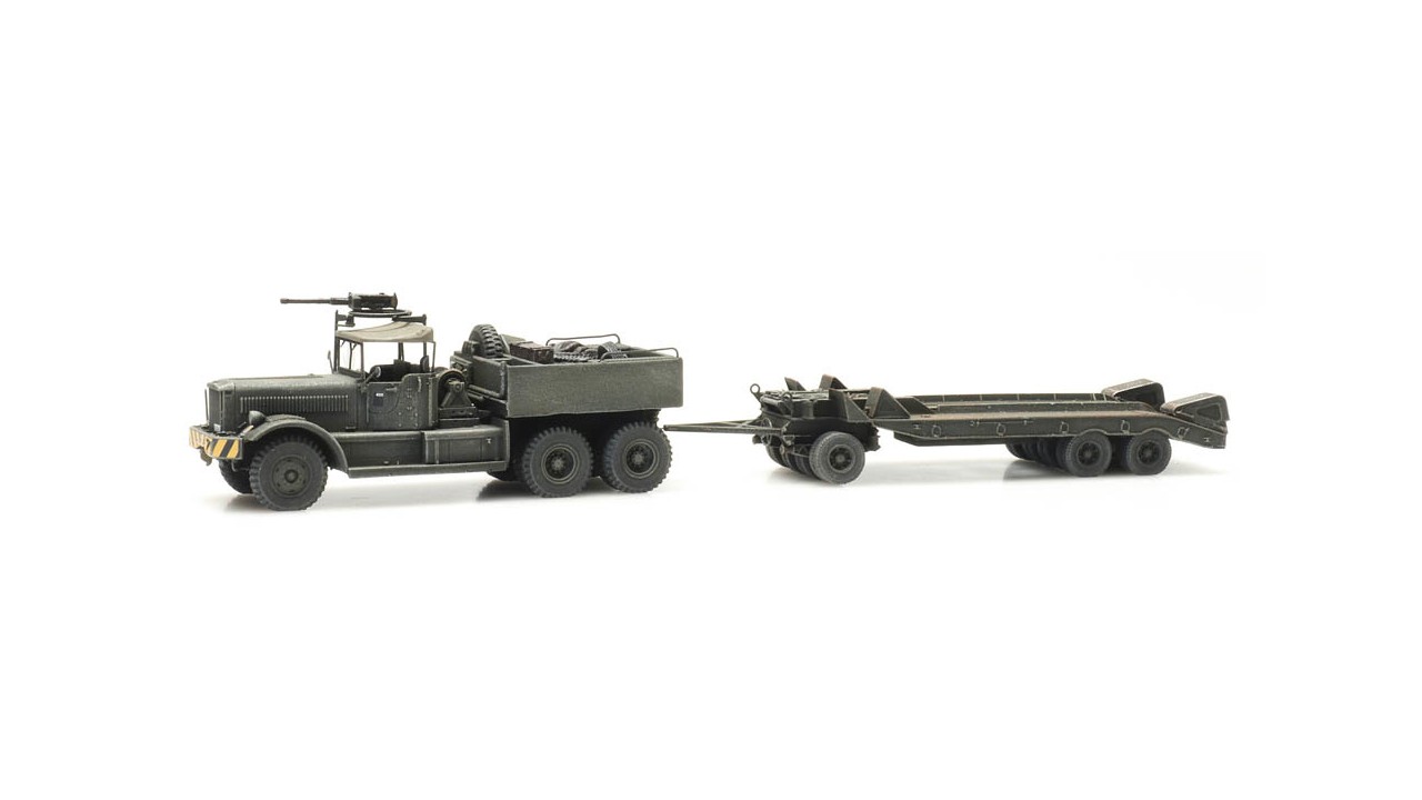 M19 Diamond T with trailer