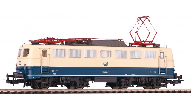 ~ E-Lok BR 140 DB, Verschleißpufferbohle IV + PluX22 Dec.