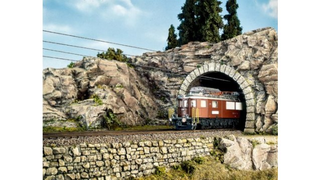 Set - "Tunnel-portaal in Felspartie eingearbeitet, 3 mallen