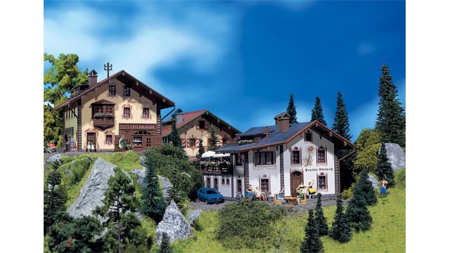 PENSION EDELWEISS